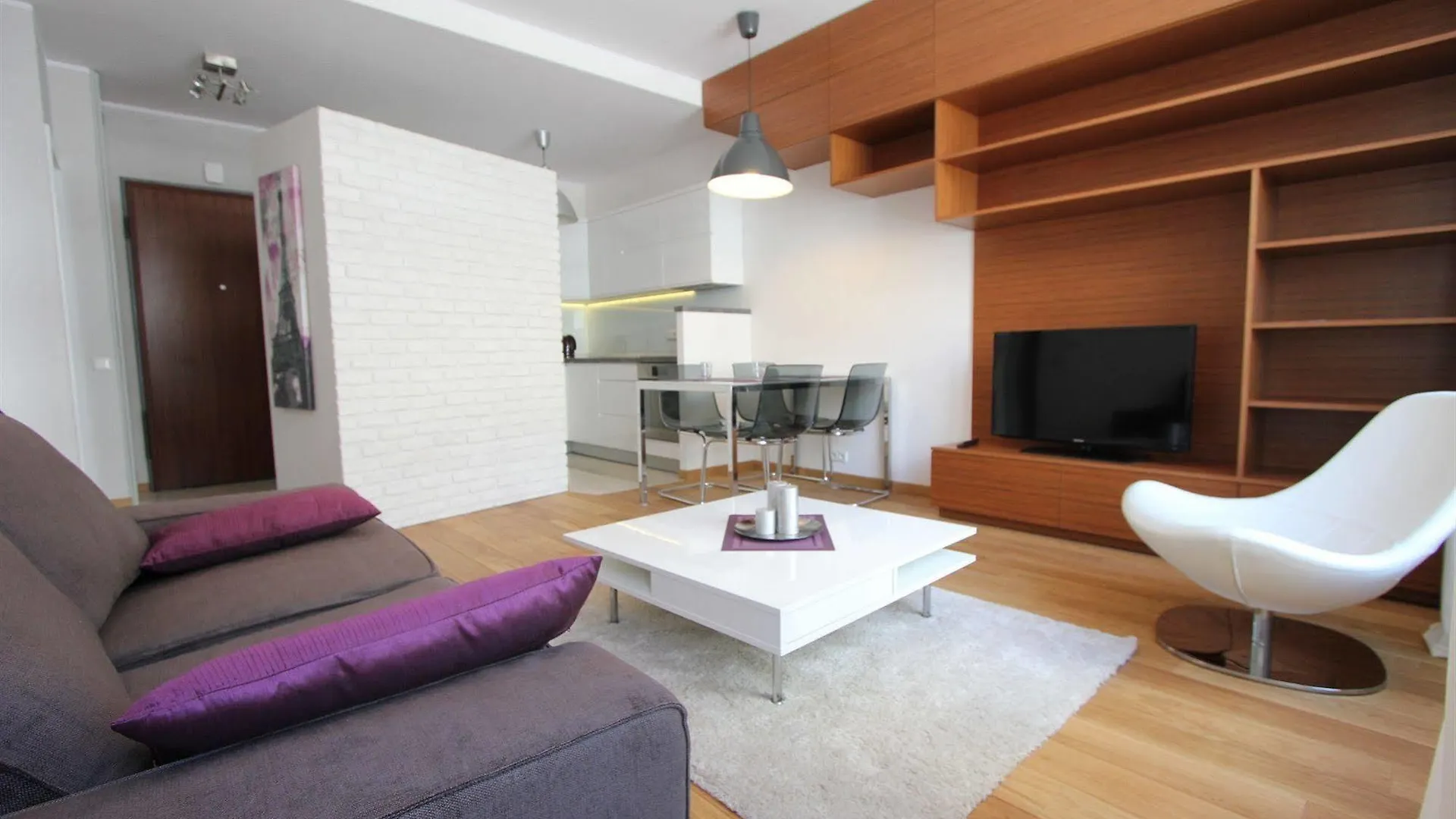 Capital Apartments - Centrum - Pokorna  Warsaw